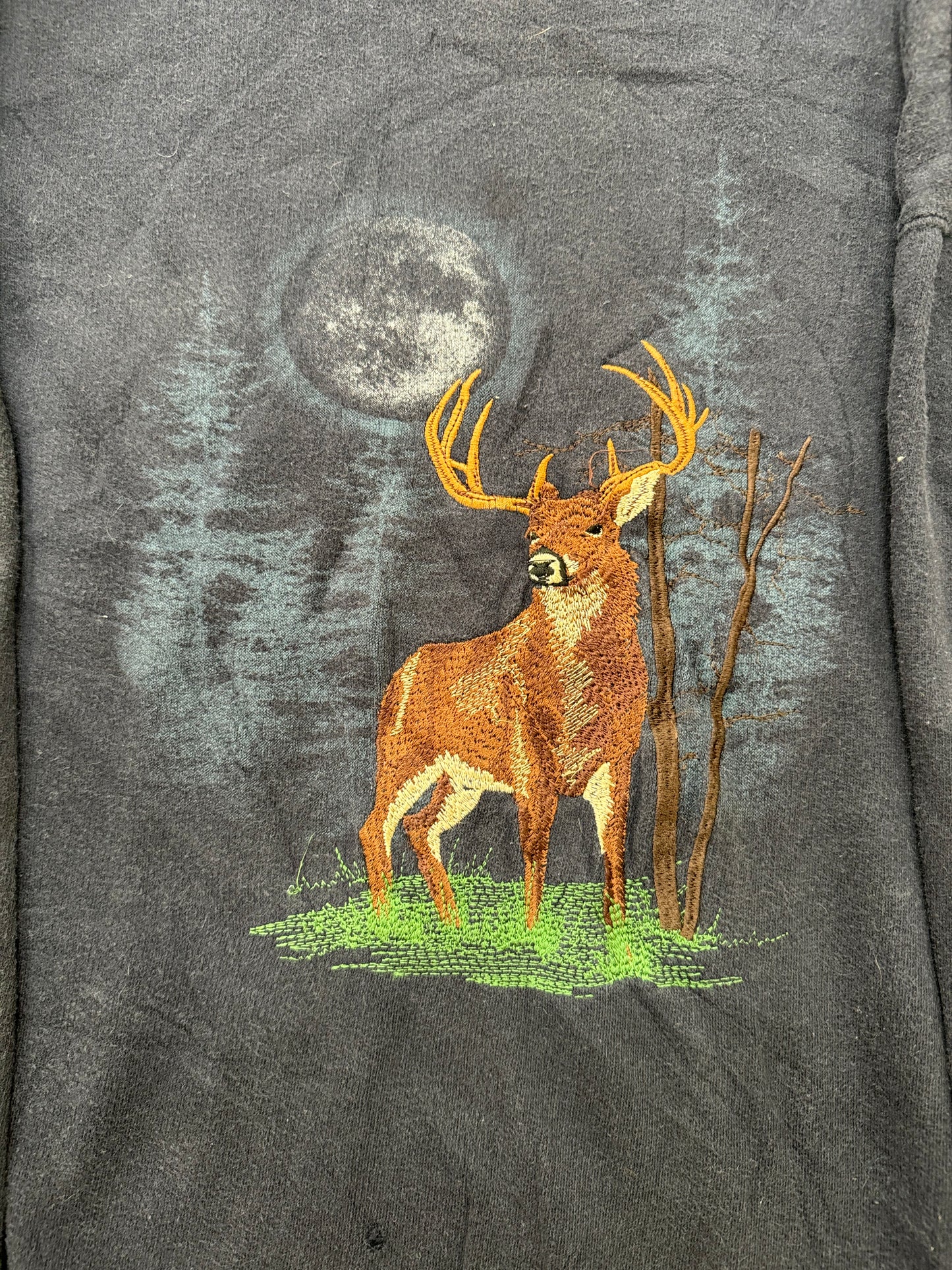 Vintage Animal Print Deer Mountain Crewneck Sweatshirt(Medium)