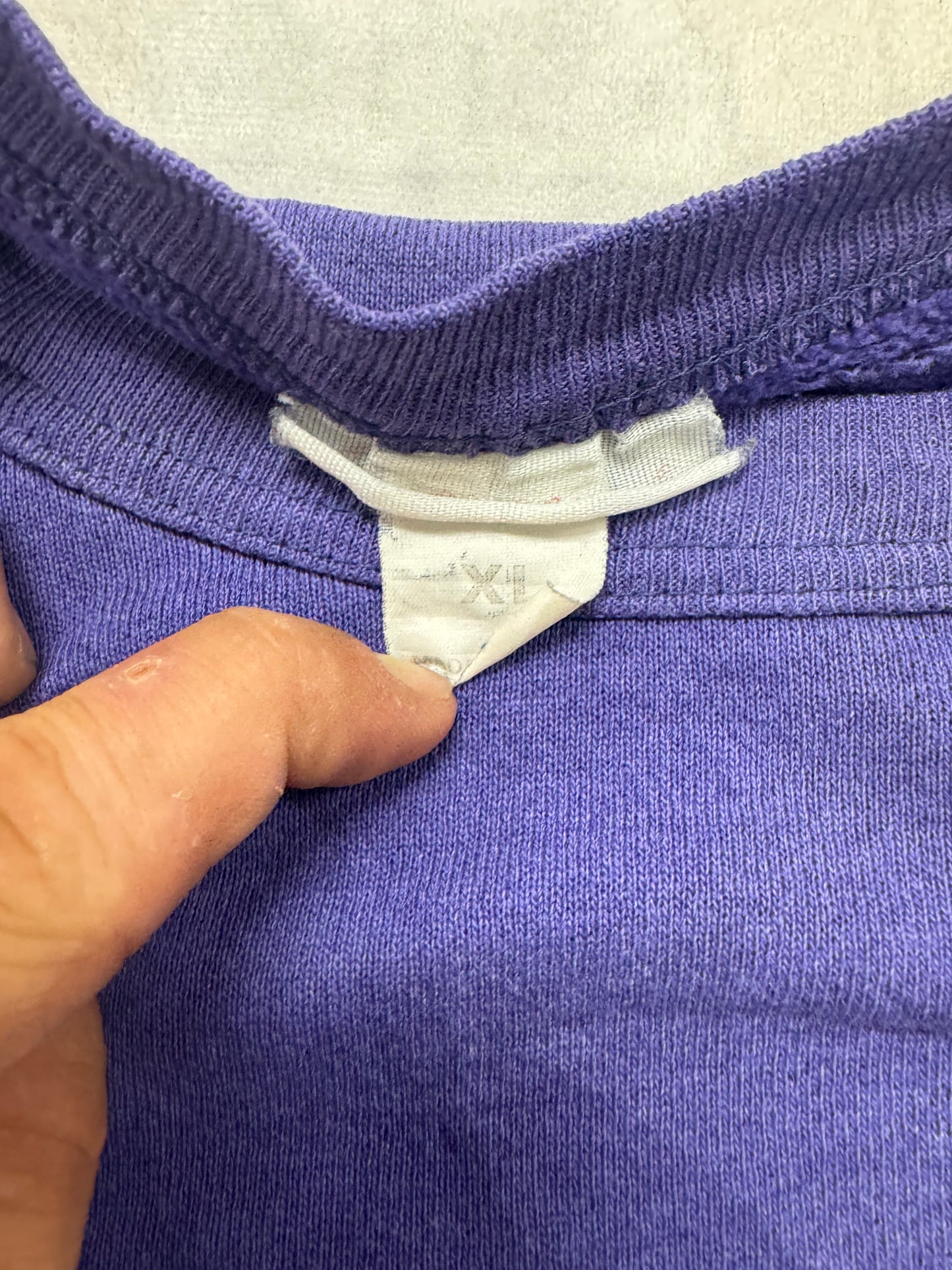 Vintage Blank Purple Crewneck Sweatshirt(XL)