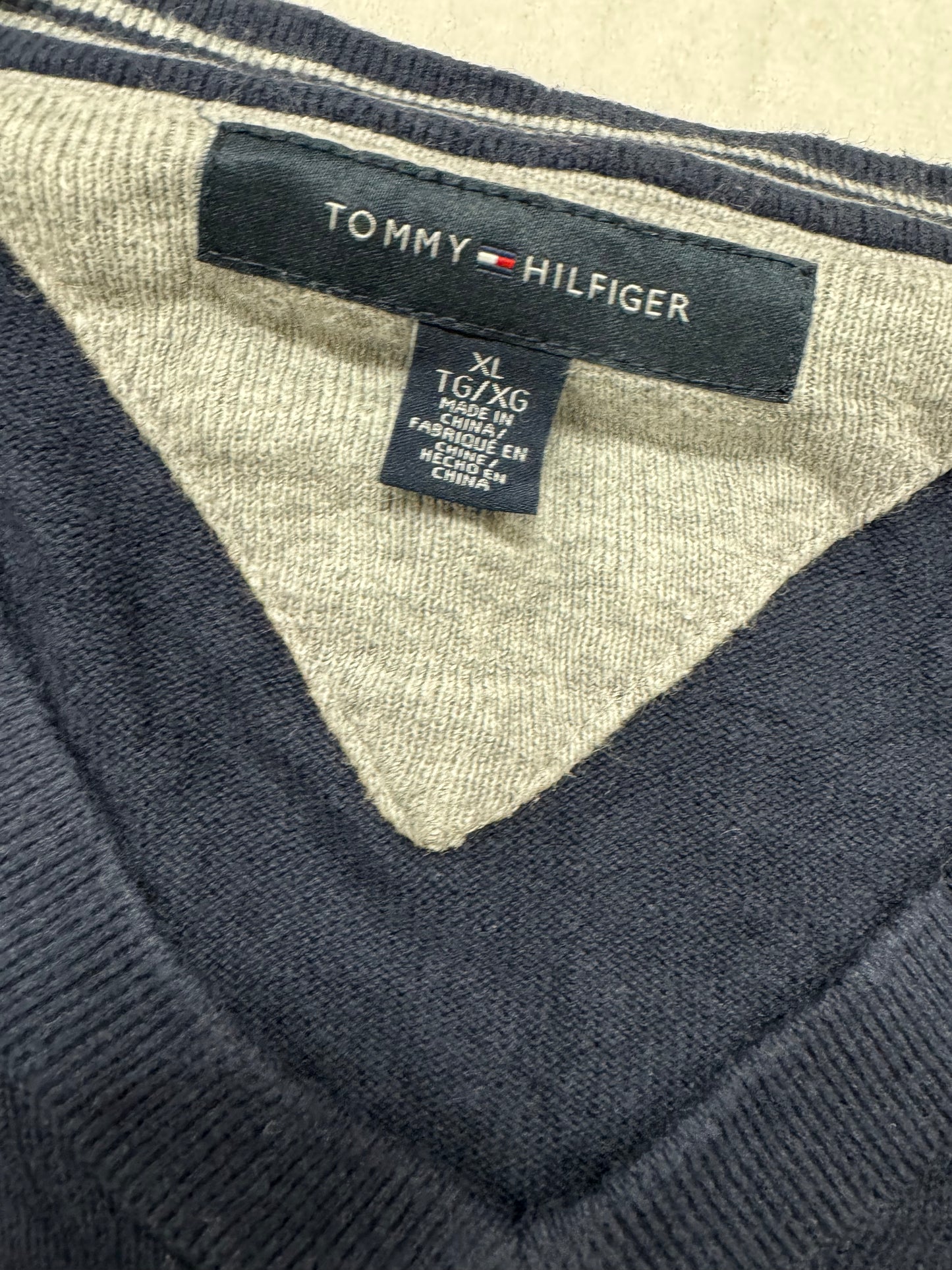 Vintage Tommy Hilfiger Logo Knit Crewneck Sweater(XL)